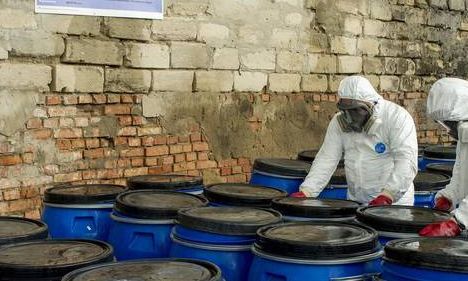 Planeta fumigado: Pesticidas letales, víctimas infantiles